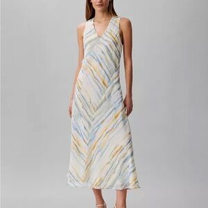 Calvin Klein Printed V-Neck Sleeveless Midi Dress